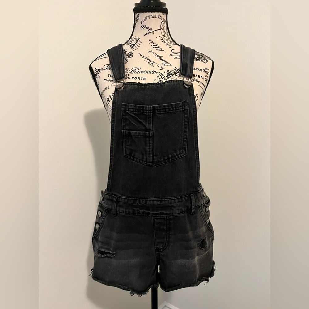 black jean short jumper. Denim Collection. size small.